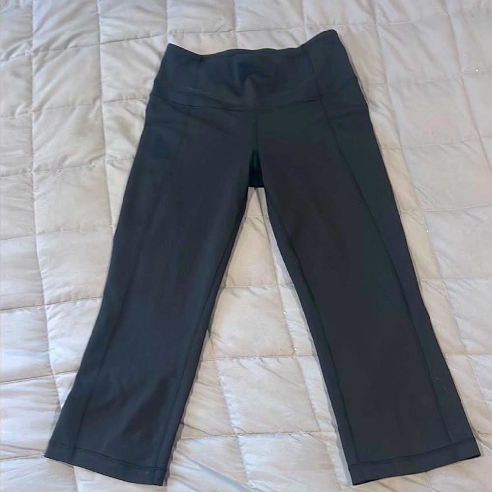 Lululemon Athletica Black Capris